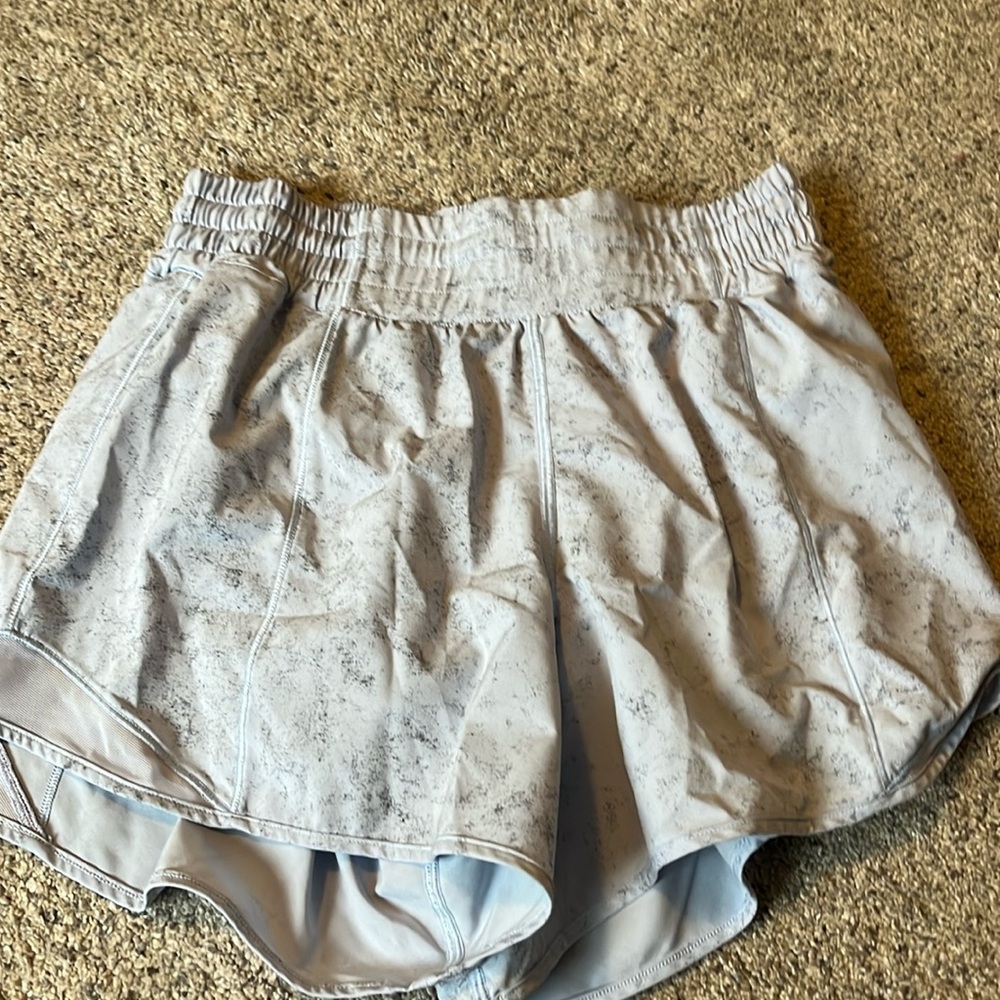 Lululemon Hotty Hot Shorts